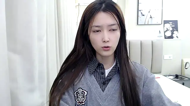 Mimi-cnbaby online show from 24, 10, 2025