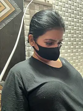 Hot Jaanvi  online show from 22, 4, 2026