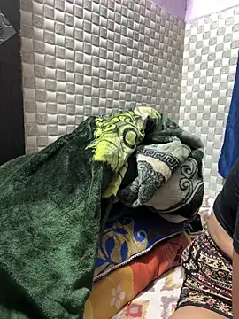 Hot Jaanvi  online show from 25, 4, 2026