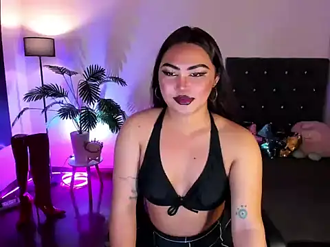 Unique Maya online show from 4, 4, 2026