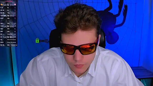 Snapshot of lucas_long_ chatting on 28, 10, 2025 lucas long online show from 28, 10, 2025