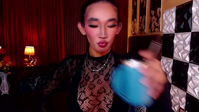 Snapshot of lhexiecollins chatting on 8, 4, 2026 lhexiecollins online show from 8, 4, 2026