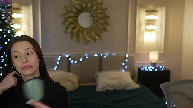 Selena Glow online show from 19, 12, 2025