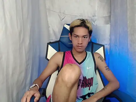 riks tyler online show from 10, 2, 2026