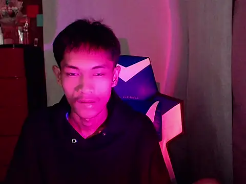 riks tyler online show from 27, 7, 2026