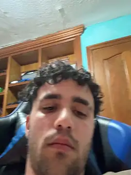 Snapshot of aavrdvh33 chatting on 7, 4, 2026 aavrdvh33 online show from 7, 4, 2026