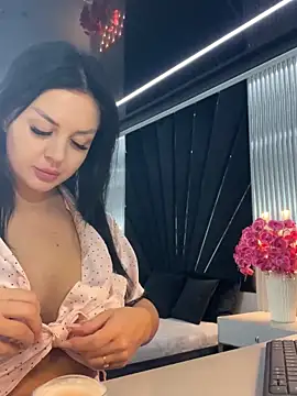 Snapshot of KenyaCruz chatting on 11, 11, 2025 KenyaCruz online show from 11, 11, 2025