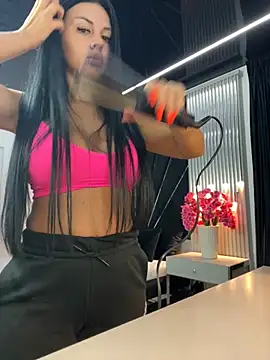 Snapshot of KenyaCruz chatting on 3, 2, 2026 KenyaCruz online show from 3, 2, 2026