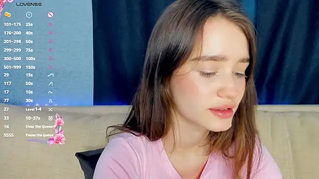 Snapshot of lovelyalivia chatting on 13, 2, 2026 lovelyalivia online show from 13, 2, 2026