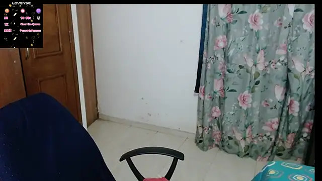 Snapshot of alejandralatina chatting on 6, 2, 2026 alejandralatina online show from 6, 2, 2026