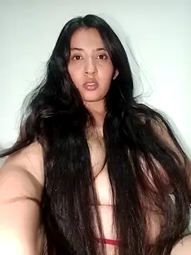 Snapshot of VALENTINA_ROUSE_ chatting on 9, 11, 2025 VALENTINA ROUSE online show from 9, 11, 2025