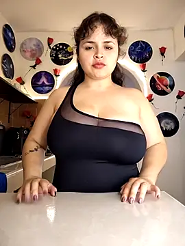 SeleneLuminari8 online show from 18, 9, 2025