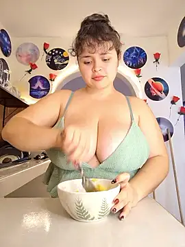 SeleneLuminari8 online show from 8, 1, 2026