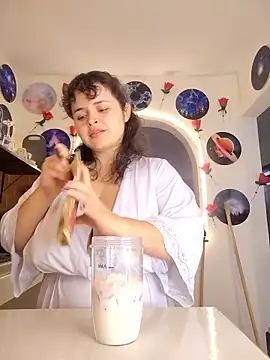 SeleneLuminari8 online show from 13, 1, 2026