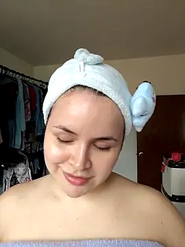 Snapshot of SeleneLuminari8 chatting on 11, 5, 2026 SeleneLuminari8 online show from 11, 5, 2026