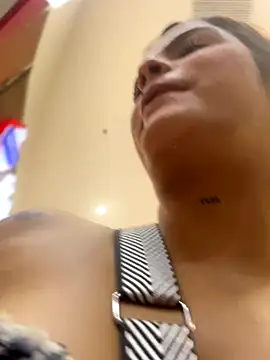 Snapshot of Kaily_Sweet16 chatting on 8, 9, 2025 Kaily Sweet16 online show from 8, 9, 2025