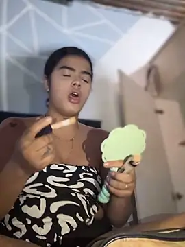 Kaily Sweet16 online show from 6, 4, 2026