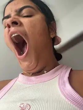 Kaily Sweet16 online show from 18, 4, 2026