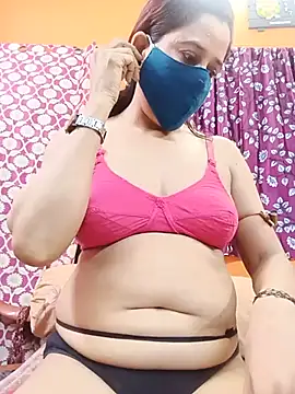 Hotpuja25 online show from 10, 6, 2026