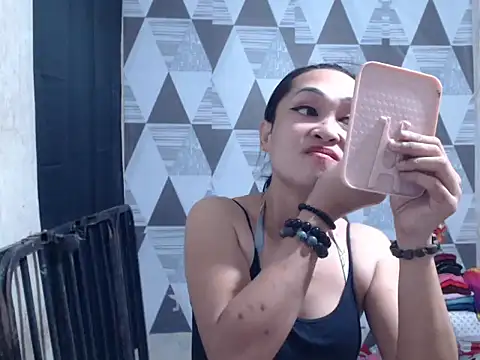 Wiynwyn Delamerced1989 online show from 22, 4, 2026