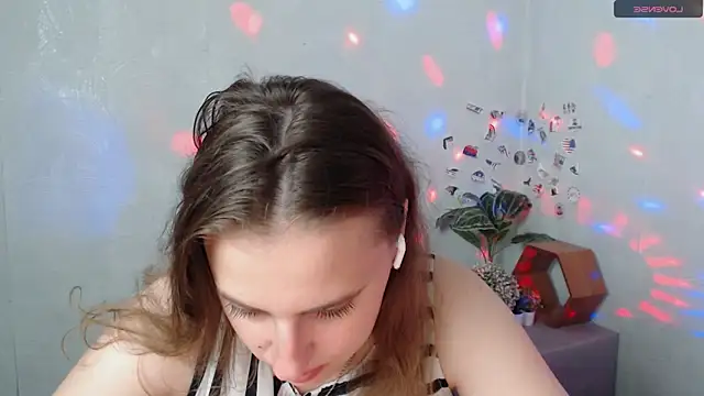 AmandaDimond  online show from 4, 6, 2026