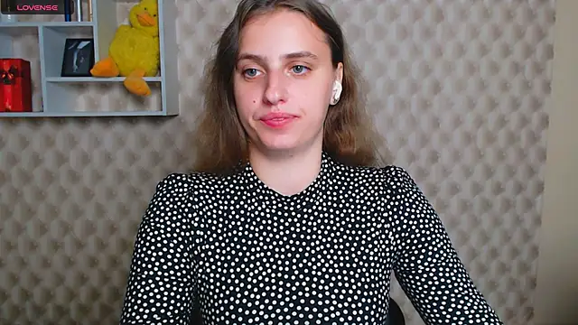 AmandaDimond  online show from 8, 7, 2026
