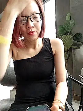 Snapshot of Mint299 chatting on 13, 9, 2025 Mint299 online show from 13, 9, 2025