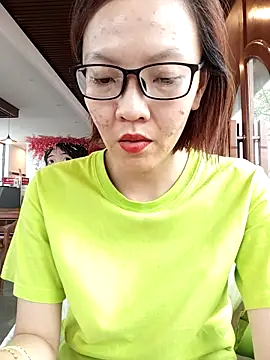 Snapshot of Mint299 chatting on 24, 10, 2025 Mint299 online show from 24, 10, 2025