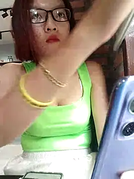 Snapshot of Mint299 chatting on 2, 11, 2025 Mint299 online show from 2, 11, 2025