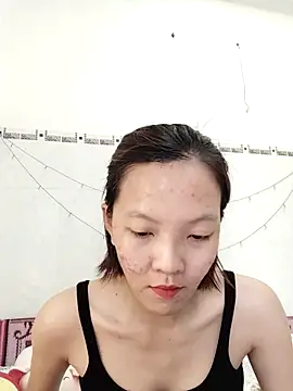 Snapshot of Mint299 chatting on 4, 11, 2025 Mint299 online show from 4, 11, 2025