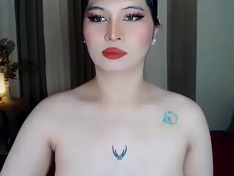 NaomiSmall online show from 10, 10, 2025