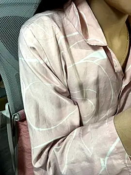 Mina048 online show from 28, 11, 2025