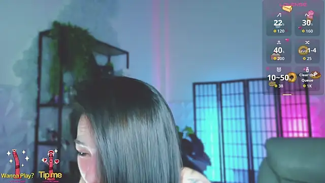 Snapshot of Hotkittylove chatting on 4, 10, 2025 Hotkittylove online show from 4, 10, 2025