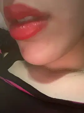 Mimisixo online show from 15, 4, 2026