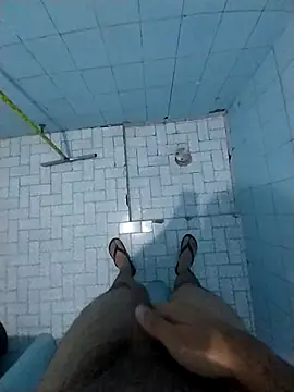 Novinhoamacoroas1002 online show from 13, 4, 2026