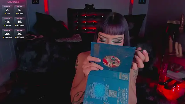 Draculairis online show from 8, 2, 2026