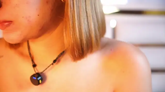 ambar rosse25 online show from 9, 2, 2026