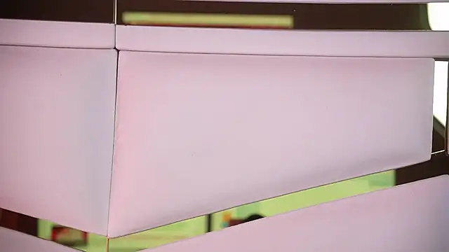 ambar rosse25 online show from 5, 3, 2026