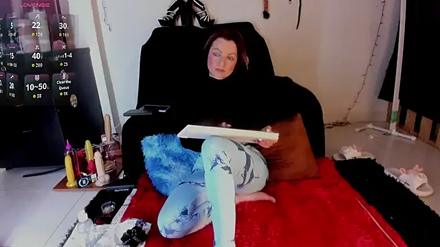 Snapshot of angierot2025 chatting on 19, 11, 2025 angierot2025 online show from 19, 11, 2025