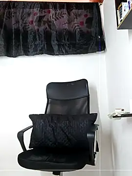 angierot2025 online show from 6, 7, 2026
