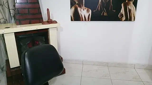 Grace mature milf online show from 27, 4, 2026