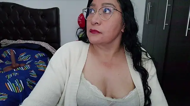 Grace mature milf online show from 24, 7, 2026