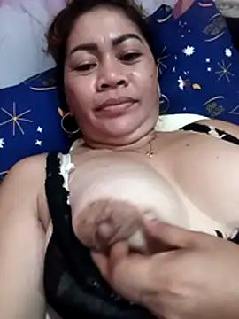 sexybitch 02 online show from 27, 4, 2026