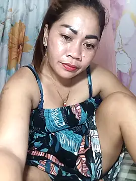 sexybitch 02 online show from 27, 4, 2026