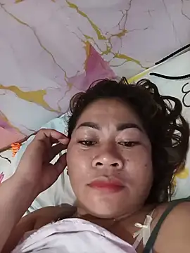 Snapshot of sexybitch_02 chatting on 7, 6, 2026 sexybitch 02 online show from 7, 6, 2026