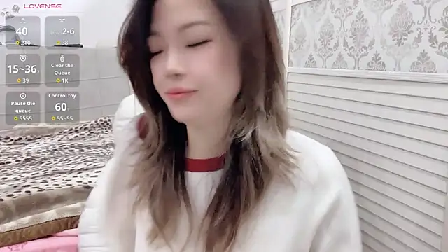 Holiland online show from 21, 11, 2025