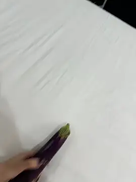 Meii-meyy online show from 28, 4, 2026