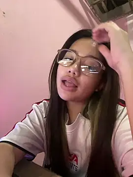 Snapshot of aaliyah_walker chatting on 27, 7, 2026 aaliyah walker online show from 27, 7, 2026