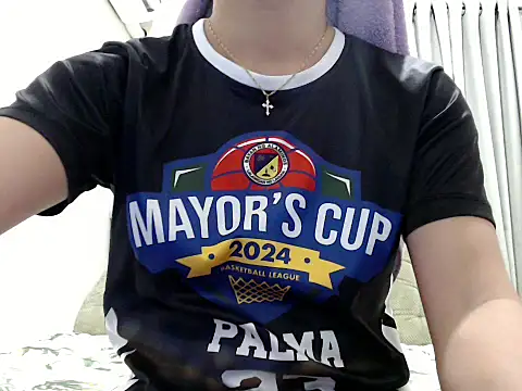 Snapshot of PrettyBlythes_TS chatting on 13, 11, 2025 PrettyBlythes TS online show from 13, 11, 2025