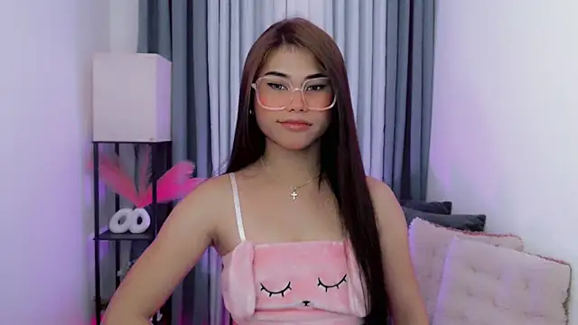 Snapshot of PrettyBlythes_TS chatting on 16, 2, 2026 PrettyBlythes TS online show from 16, 2, 2026